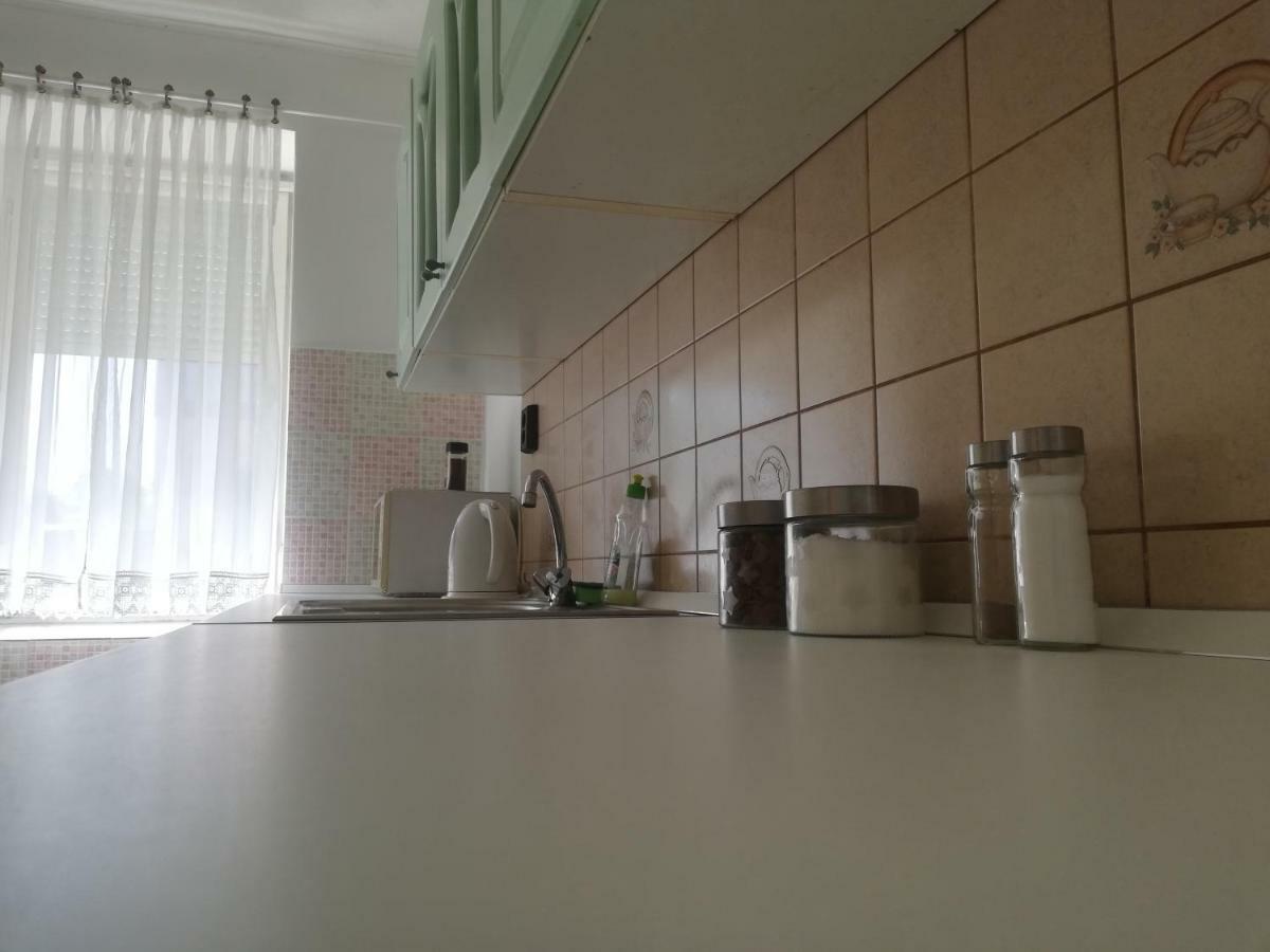 Tape Appartement Szeged Buitenkant foto